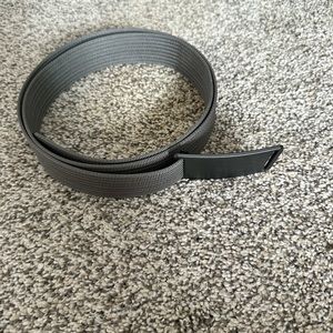 Grip 6 Grey belt